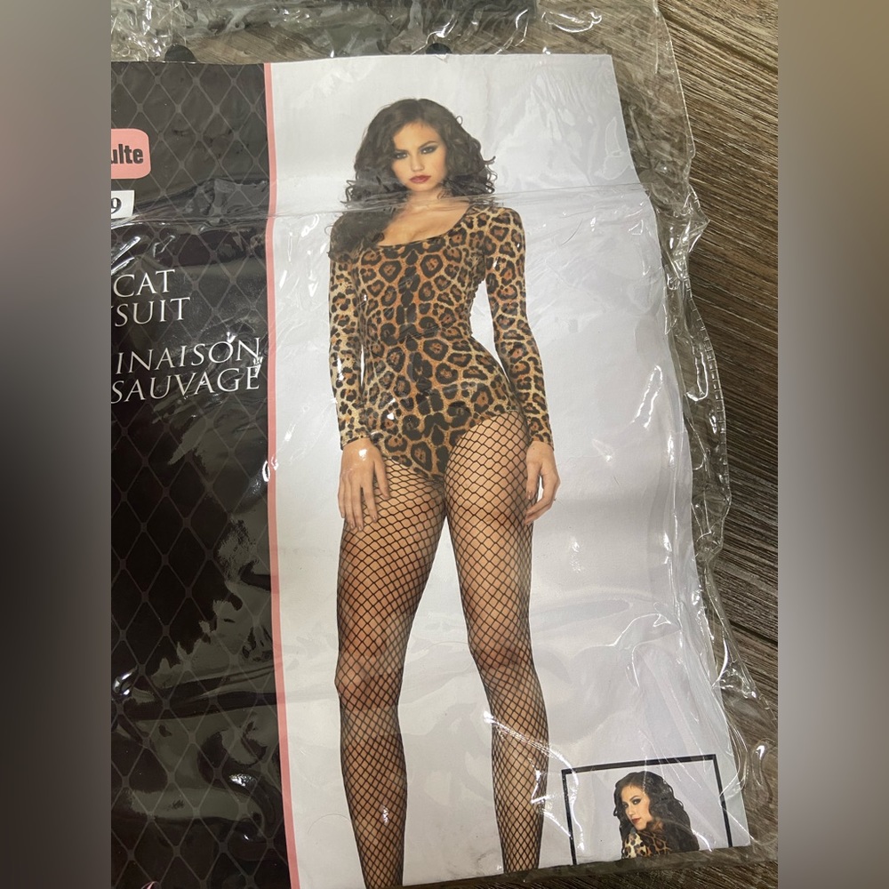 Leg avenue catsuit avenue size small